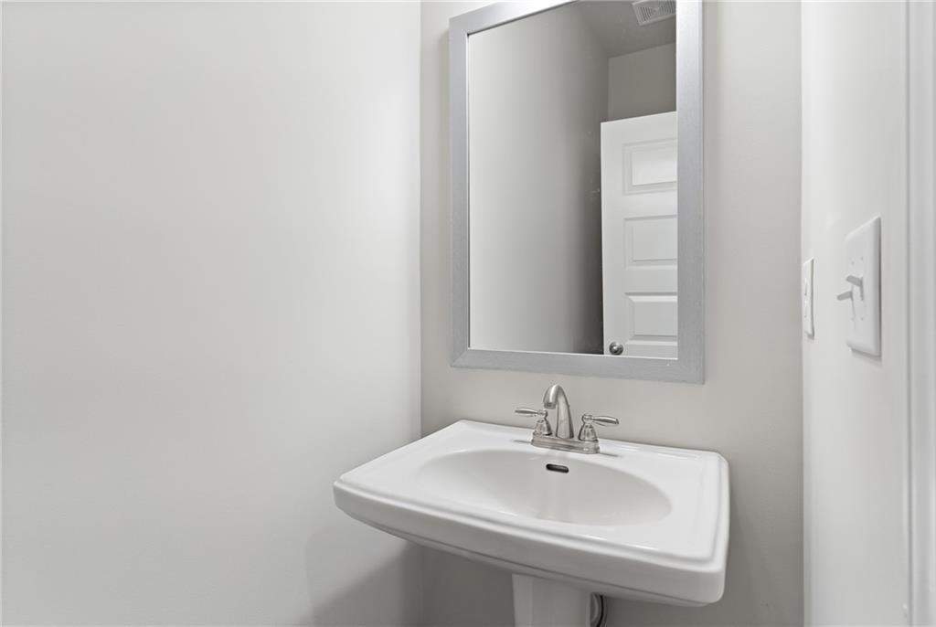 3917 Lockaby Way Lawrenceville, GA 30044 - Photo 5 of 30