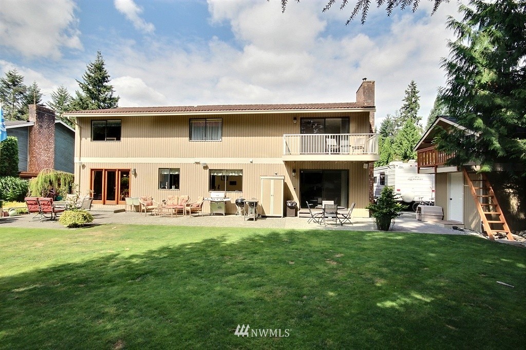 14132 150th Place Southeast Renton, WA 98059 - Photo 24 of 25 Gallery Image 24