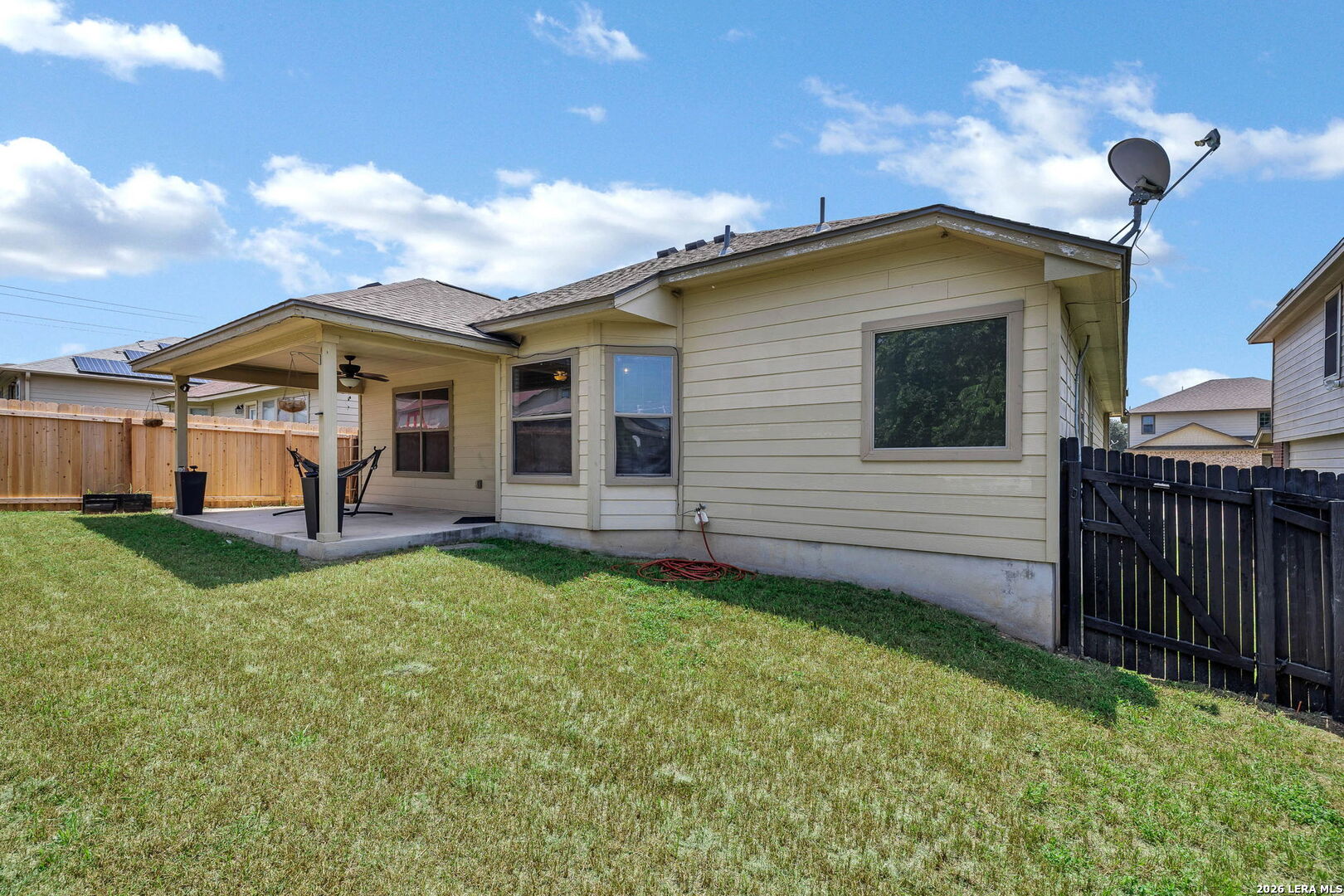 4015 Shervin Way Converse, TX 78109 - Photo 41 of 43 a view of a house with backyard