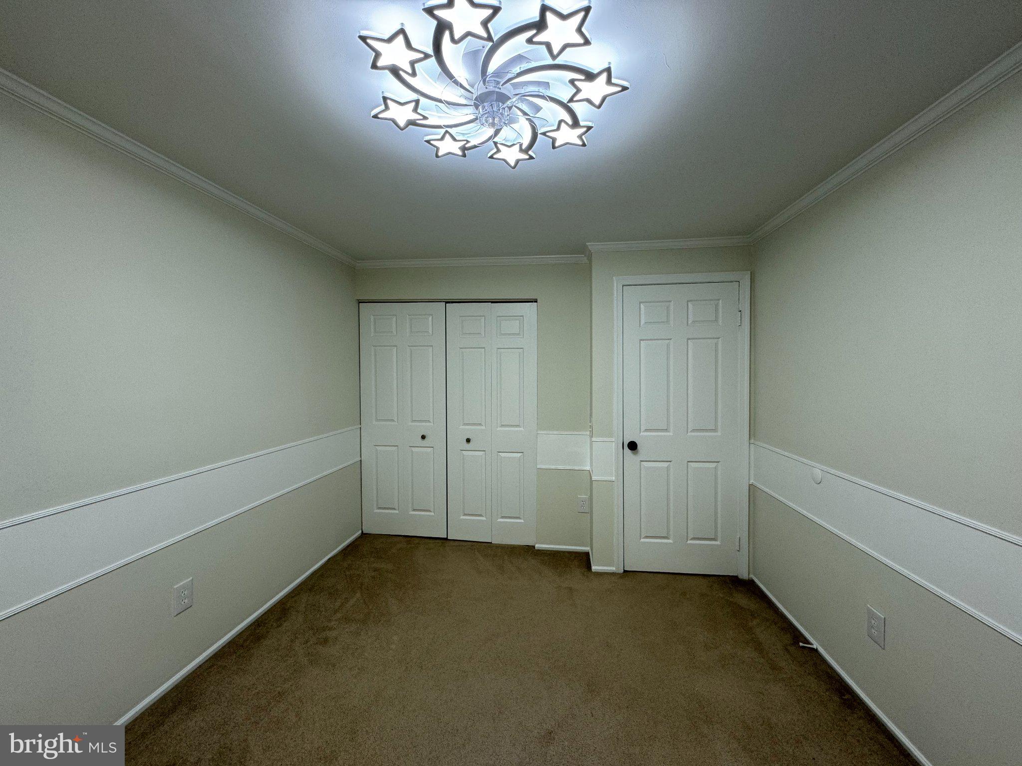10542 Reed's Landing Circle Burke, VA 22015 - Photo 17 of 32 a view of an empty room
