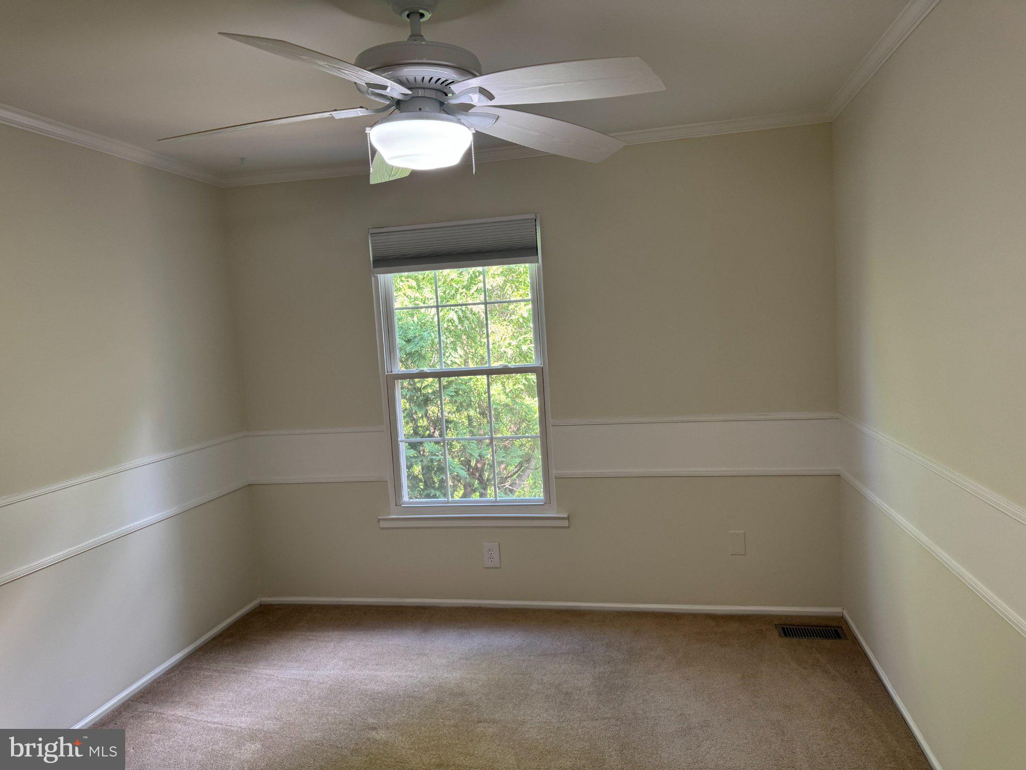 10542 Reed's Landing Circle Burke, VA 22015 - Photo 19 of 32 an empty room with a window