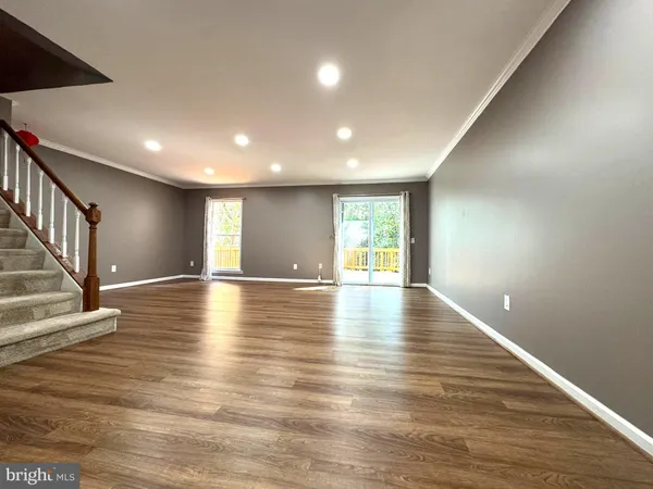 $699,000 | 10542 Reed's Landing Circle, Burke, VA 22015