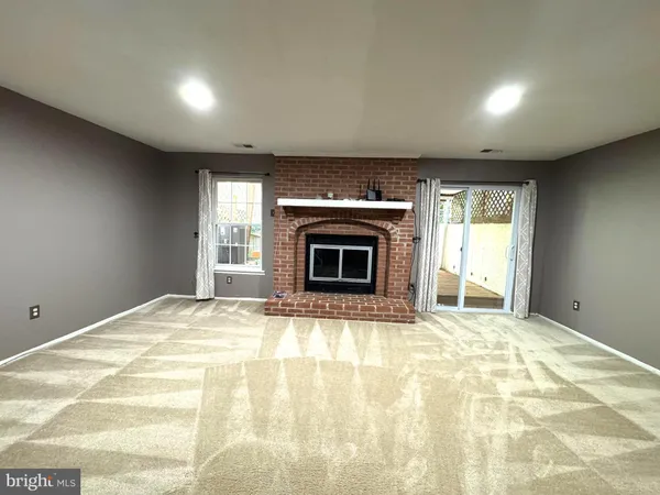 $699,000 | 10542 Reed's Landing Circle, Burke, VA 22015