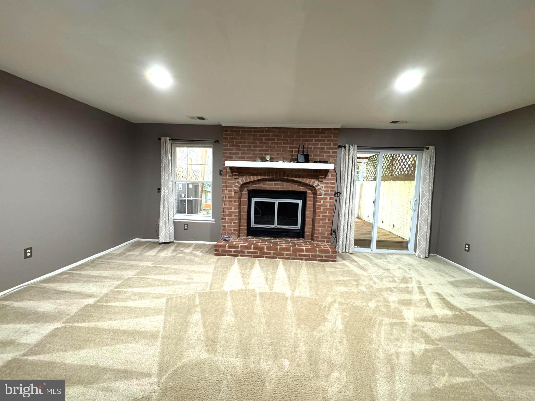 10542 Reed's Landing Circle Burke, VA 22015 - Photo 8 of 35