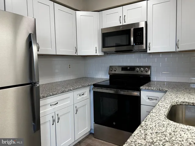 $1,875 | 478 East Main Street, Unit 3, Collegeville, PA 19426