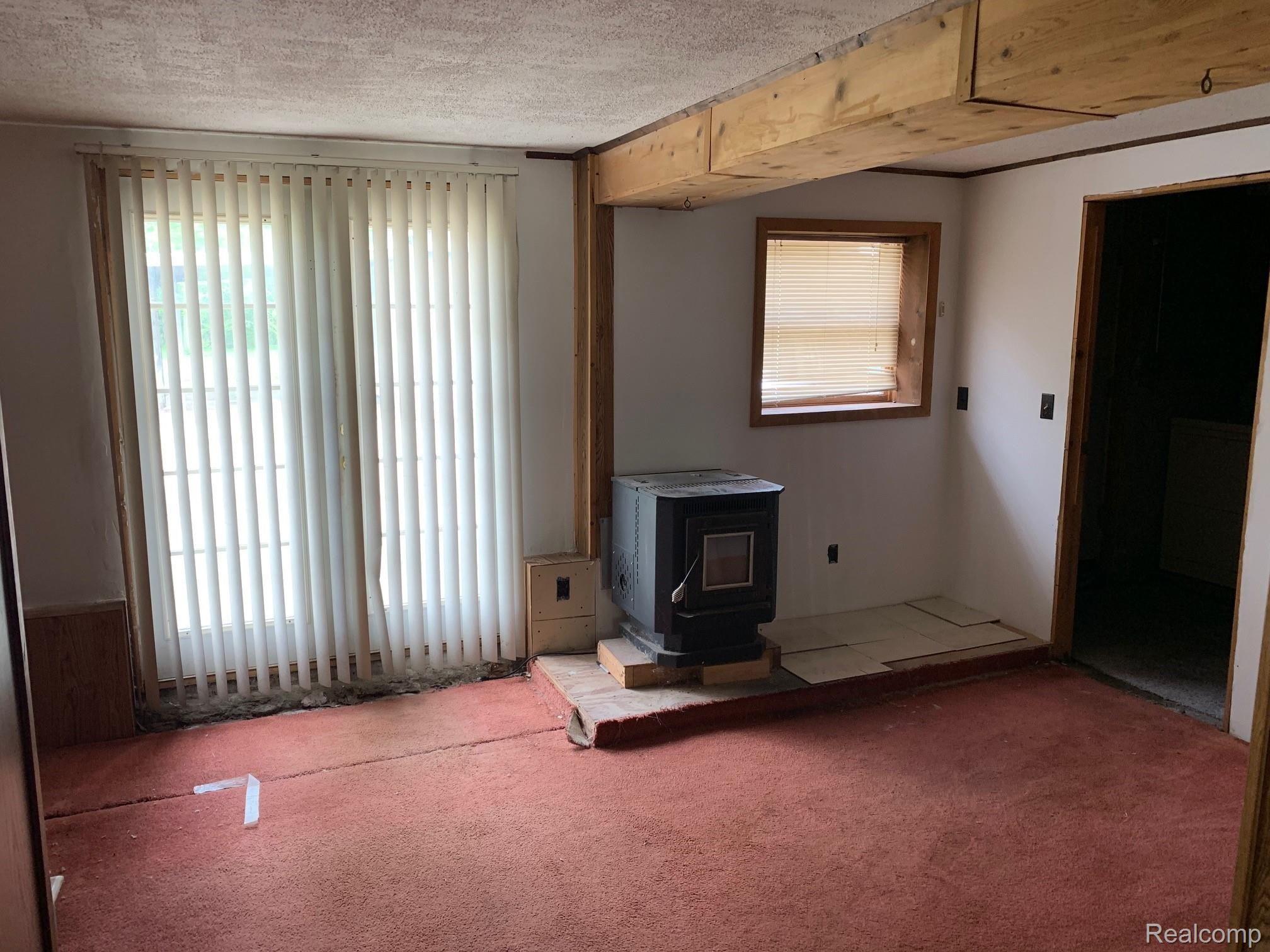 22654 Carter Road Trenton, MI 48183 - Photo 19 of 26 IMG_0881.jpg