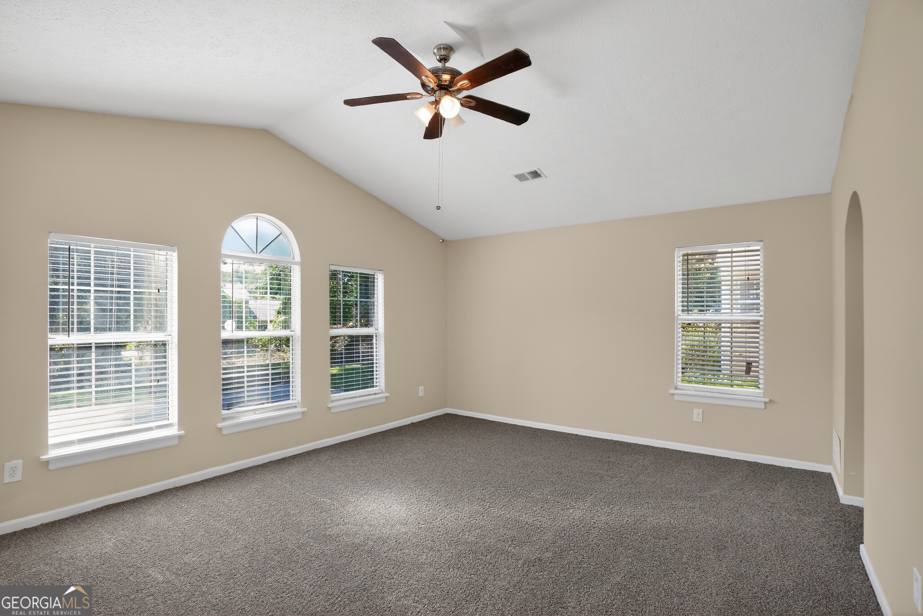 3235 Hunters Crossing Point Lithonia, GA 30038 - Photo 20 of 41