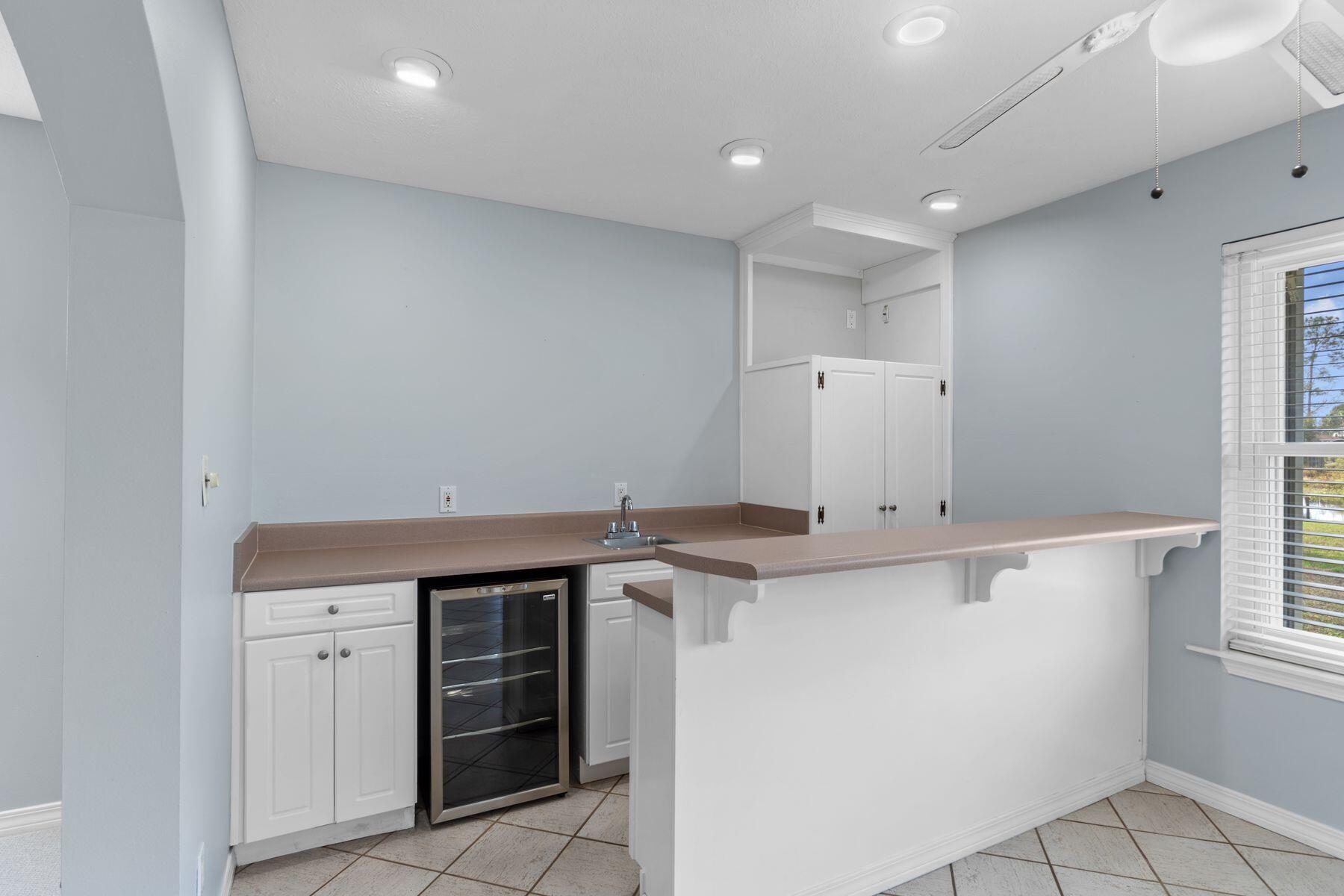 120 Hibiscus Lane Miramar Beach, FL 32550 - Photo 14 of 57 a utility room with dryer and washer