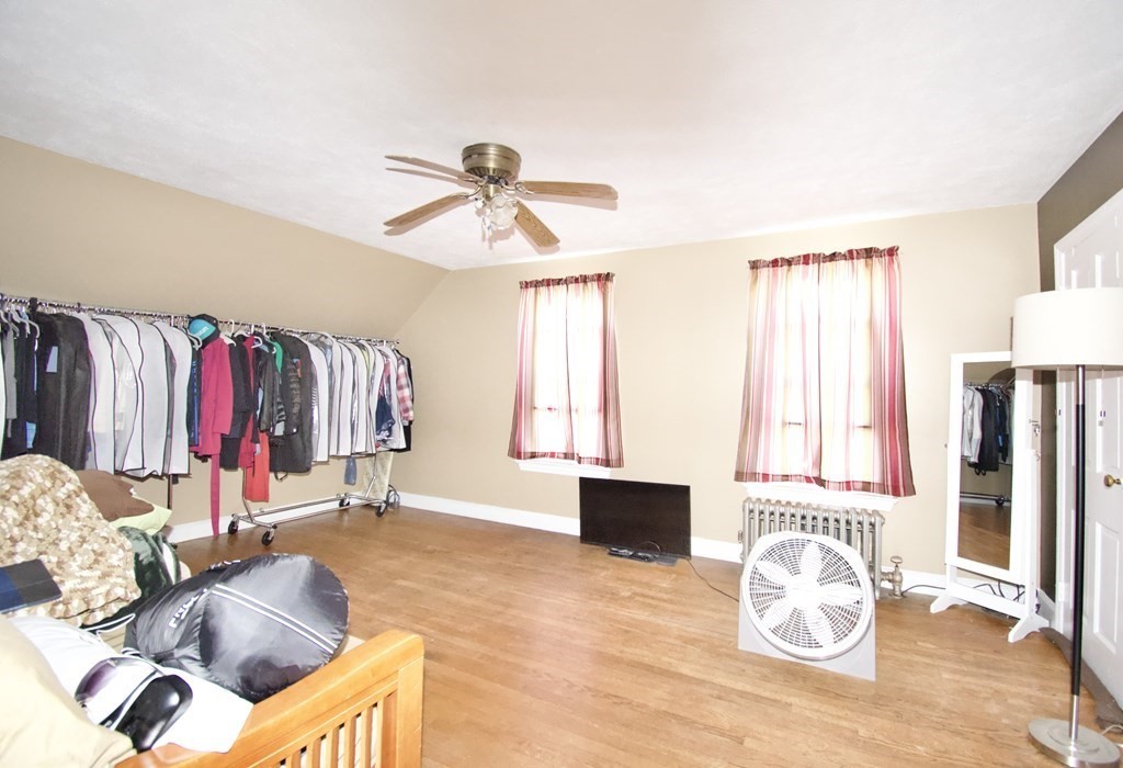 1427 Worcester Street Springfield, MA 01151 - Photo 20 of 30