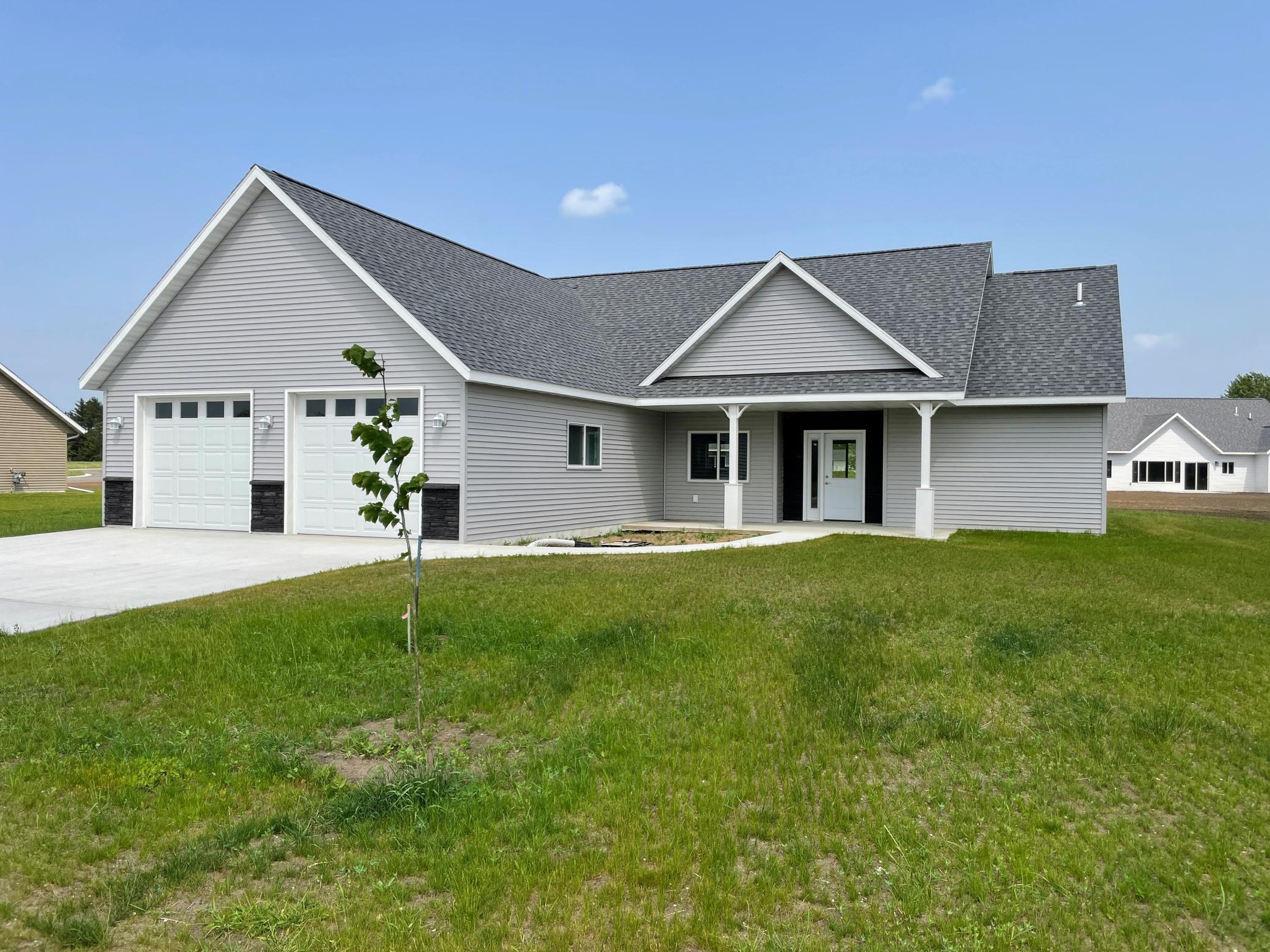 910 8th Avenue Northwest Perham, MN 56573 - Photo 1 of 1 Gallery Image 1