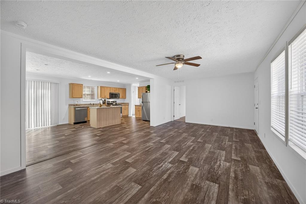 1395 Safrit Road Salisbury, NC 28146 - Photo 7 of 37