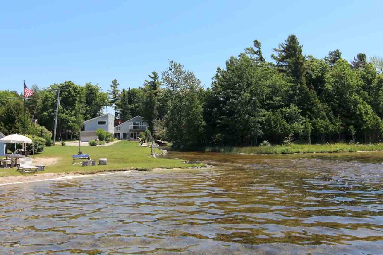 1663 Elberta Resort Road Frankfort, MI 49635 - Photo 3 of 51 1818896-2.JPG