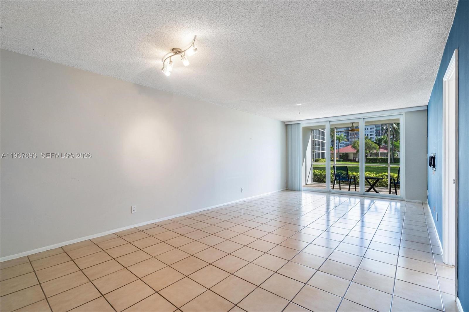 3150 Northeast 48th Court, Unit 107 Lighthouse Point, FL 33064 - Photo 13 of 29