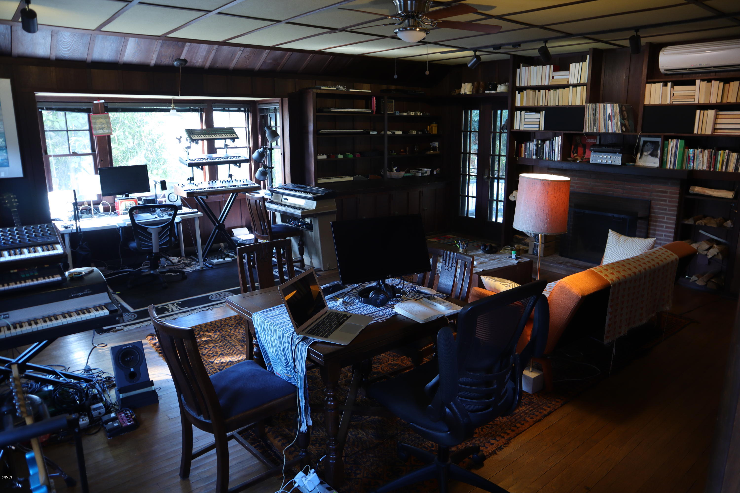 1015 Prospect Boulevard Pasadena, CA 91103 - Photo 15 of 39 IMG_1536