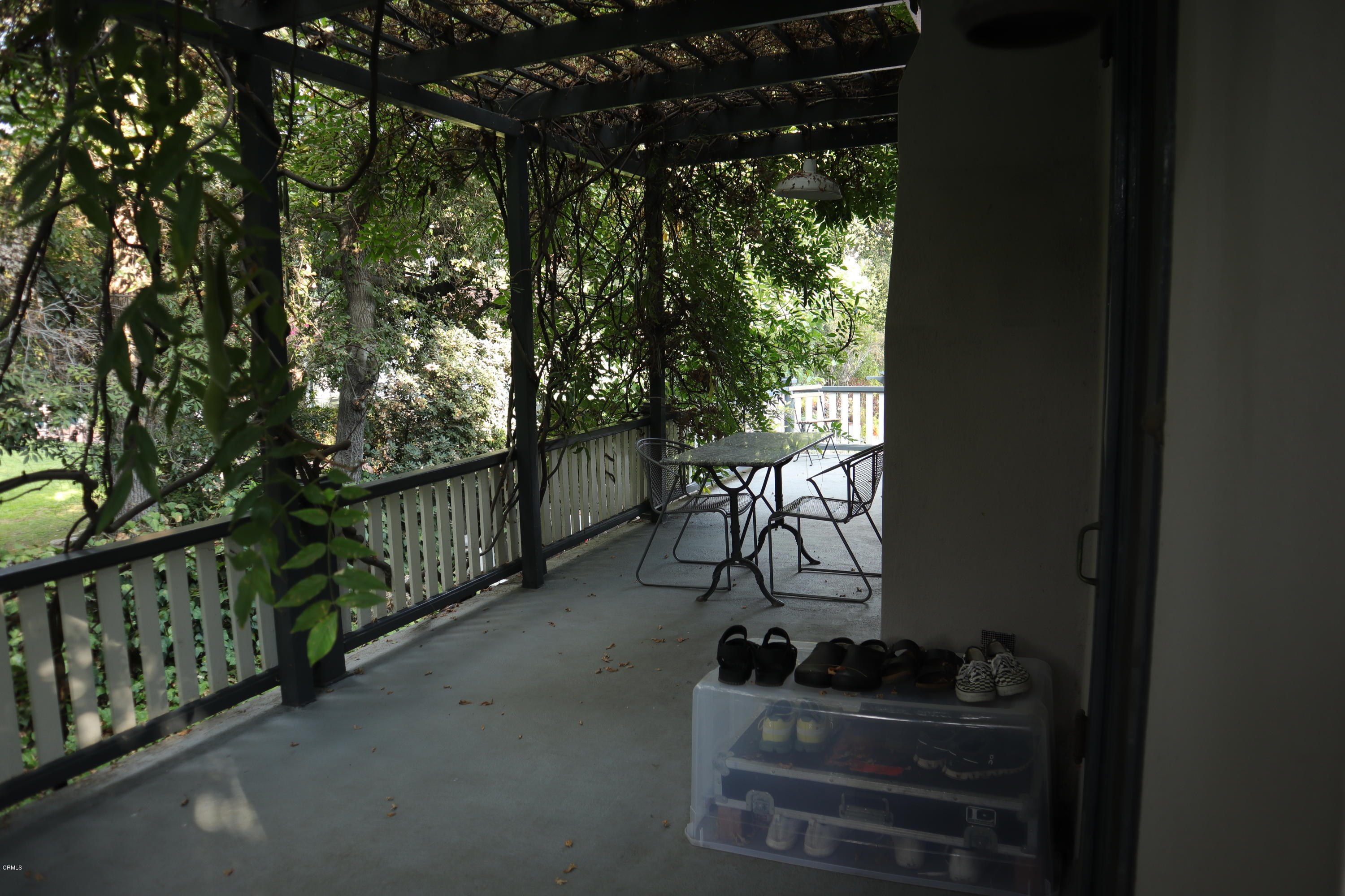 1015 Prospect Boulevard Pasadena, CA 91103 - Photo 6 of 39 IMG_1538