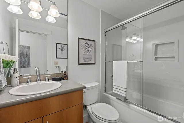 $490,000 | 22910 90th Avenue West, Unit D201, Edmonds, WA 98026