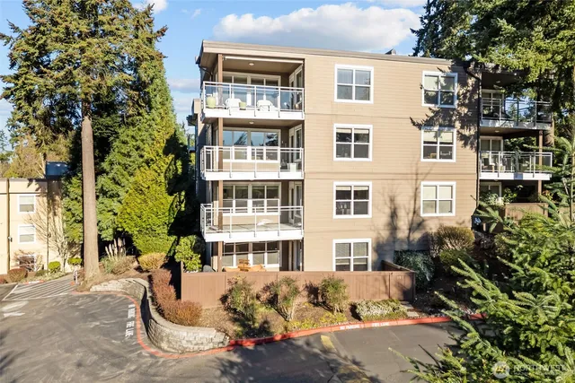 $490,000 | 22910 90th Avenue West, Unit D201, Edmonds, WA 98026