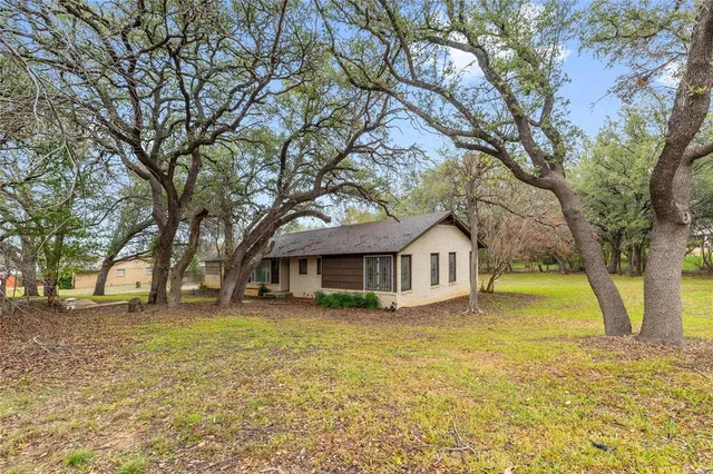 $249,000 | 3904 Oakdale Drive, Brownwood, TX 76801