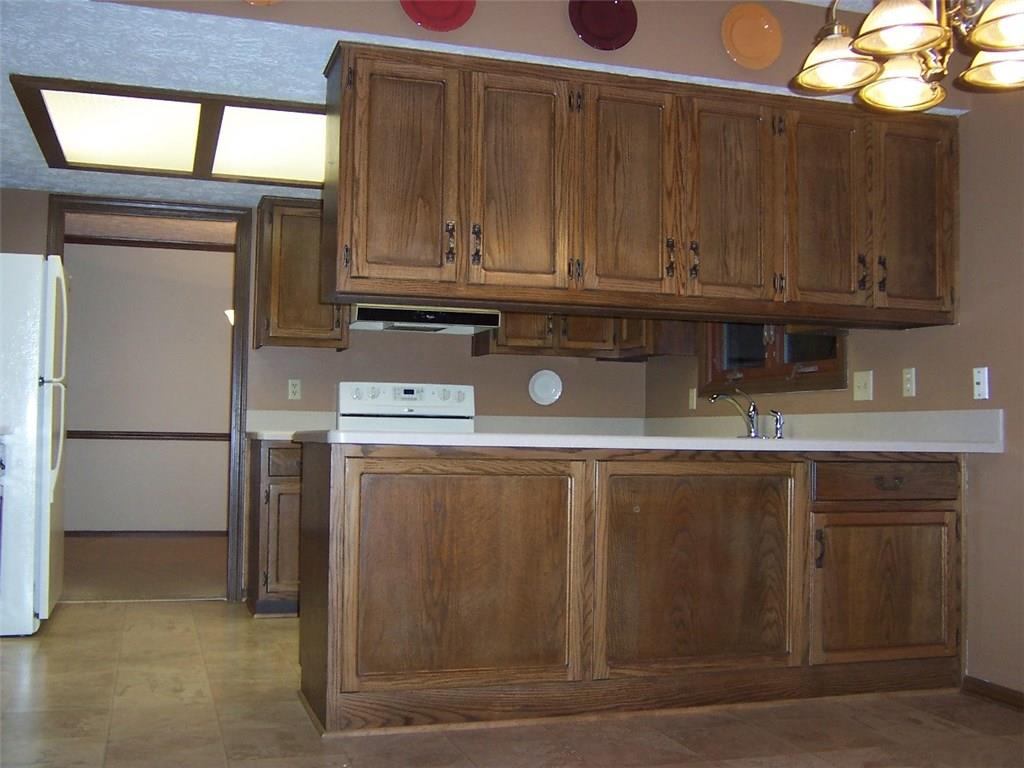 8653 Trails Run Road Indianapolis, IN 46217 - Photo 14 of 33 Gallery Image 14