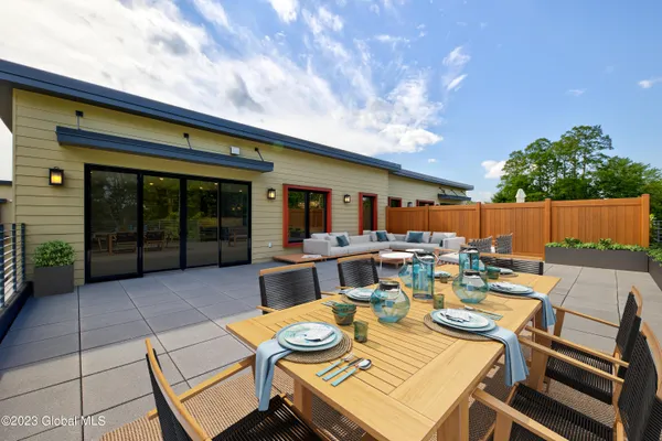 $1,200,000 | 116 West Avenue, Unit 402, Saratoga Springs, NY 12866