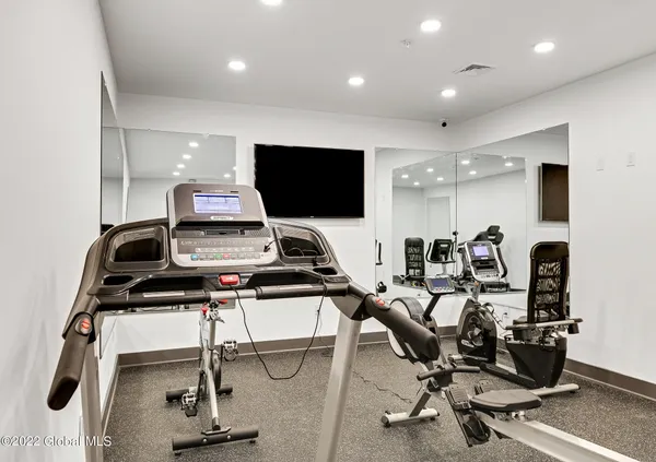 $1,200,000 | 116 West Avenue, Unit 402, Saratoga Springs, NY 12866