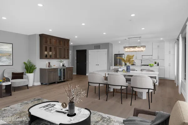 $1,200,000 | 116 West Avenue, Unit 402, Saratoga Springs, NY 12866