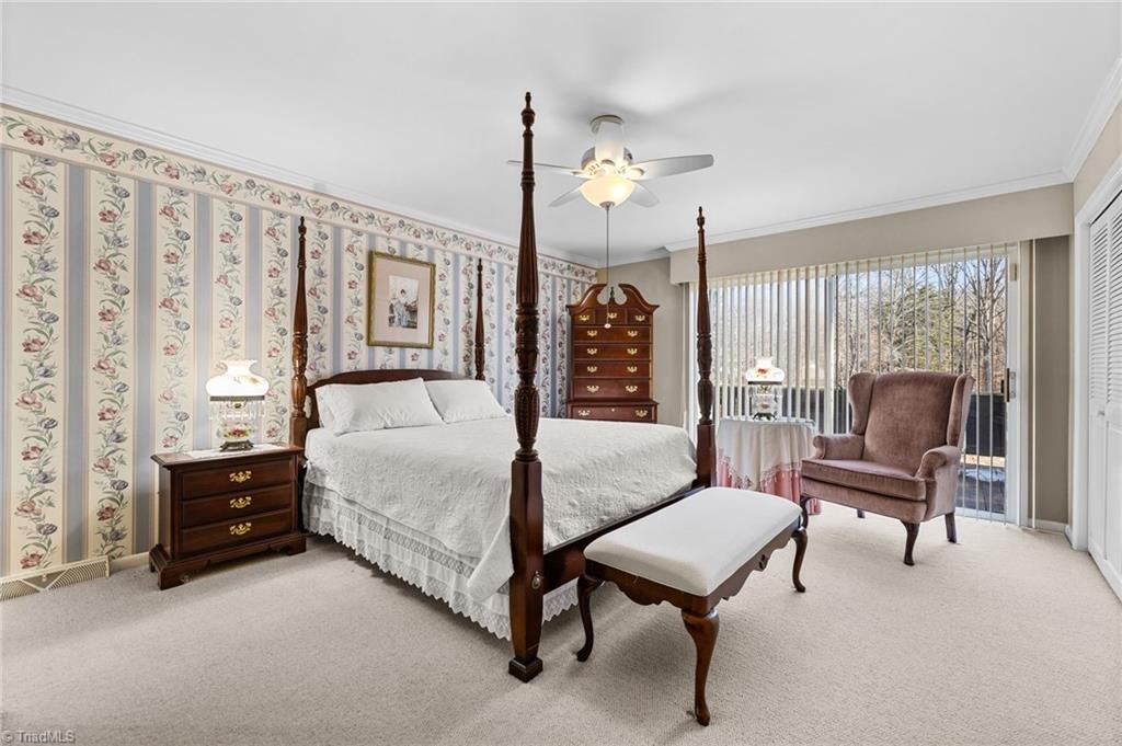 1101 Gatehouse Road High Point, NC 27262 - Photo 17 of 26 Main level primary bedroom!