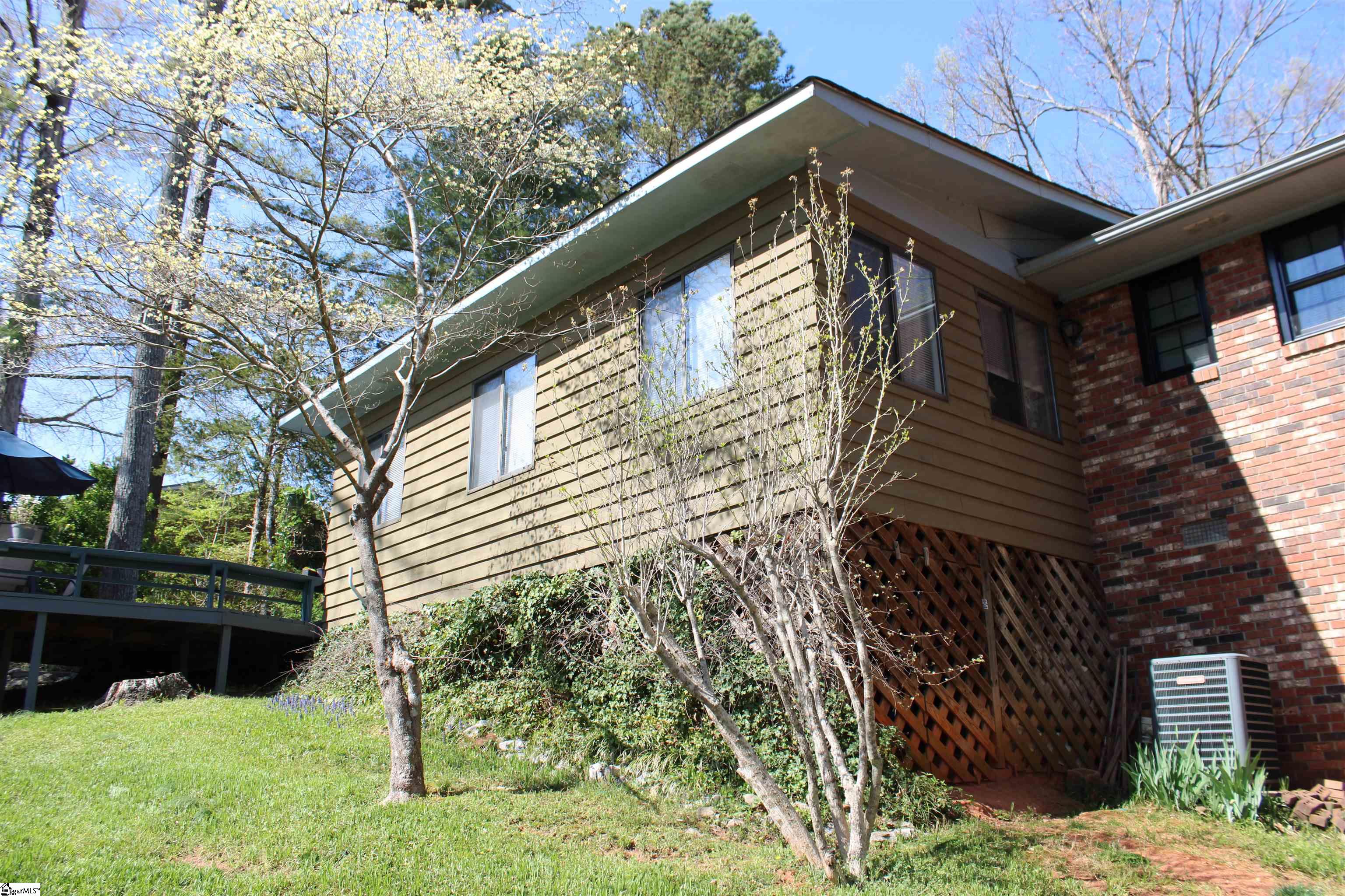 108 Spring Valley Road Pickens, SC 29671 - Photo 39 of 44