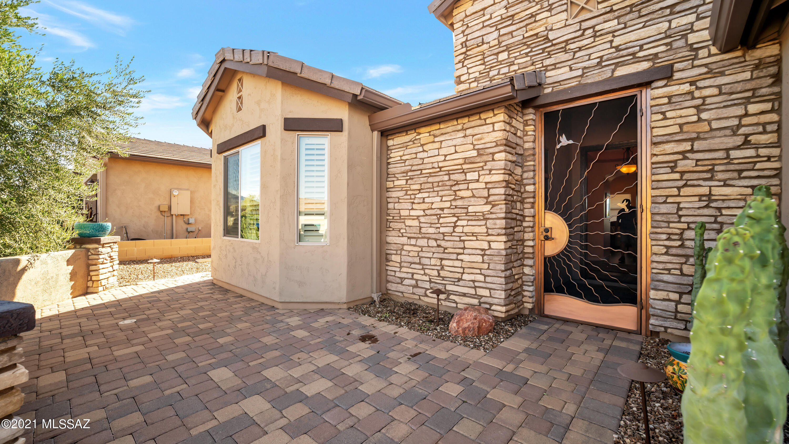 62425 East Border Rock Road Saddlebrooke, AZ 85739 - Photo 3 of 37 Gallery Image 3