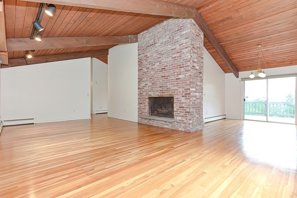 73 Slough Road Harvard, MA 01451 - Photo 14 of 33