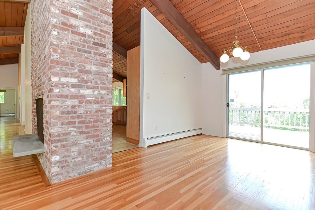 73 Slough Road Harvard, MA 01451 - Photo 15 of 33