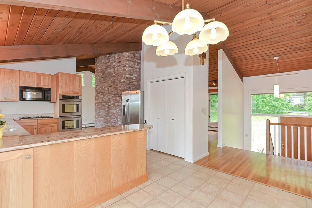 73 Slough Road Harvard, MA 01451 - Photo 17 of 33