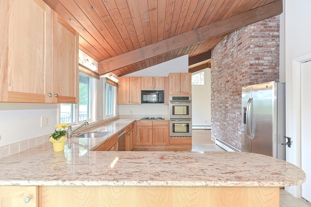 73 Slough Road Harvard, MA 01451 - Photo 21 of 33
