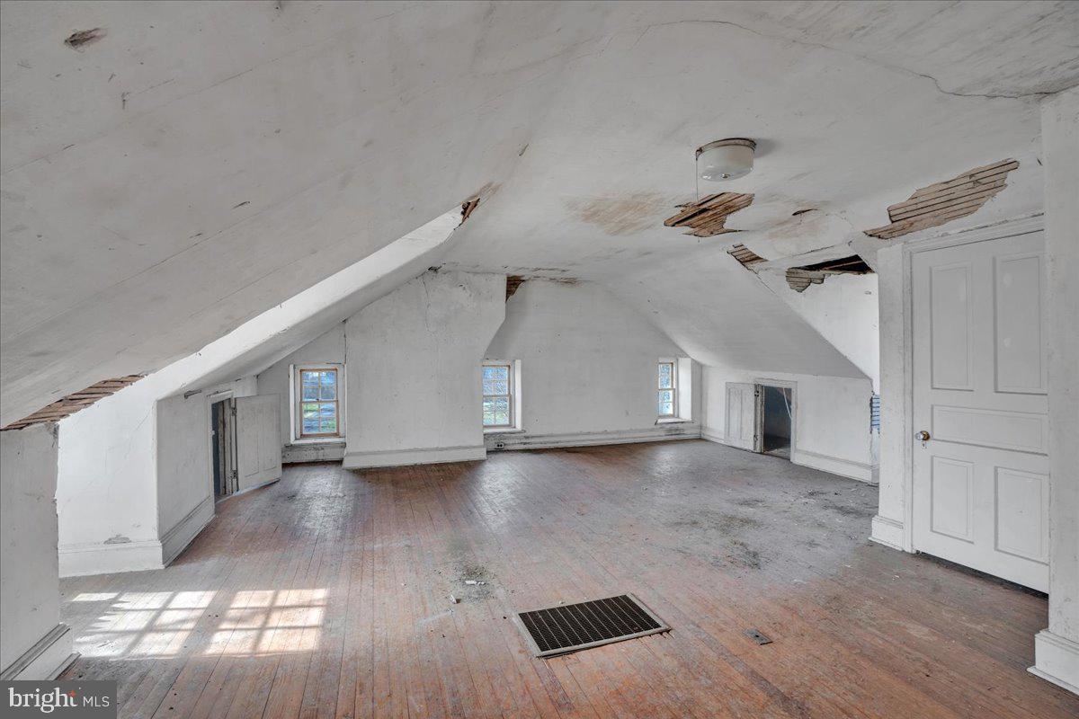 1145 Stone House Road Ambler, PA 19002 - Photo 27 of 56 Gallery Image 27