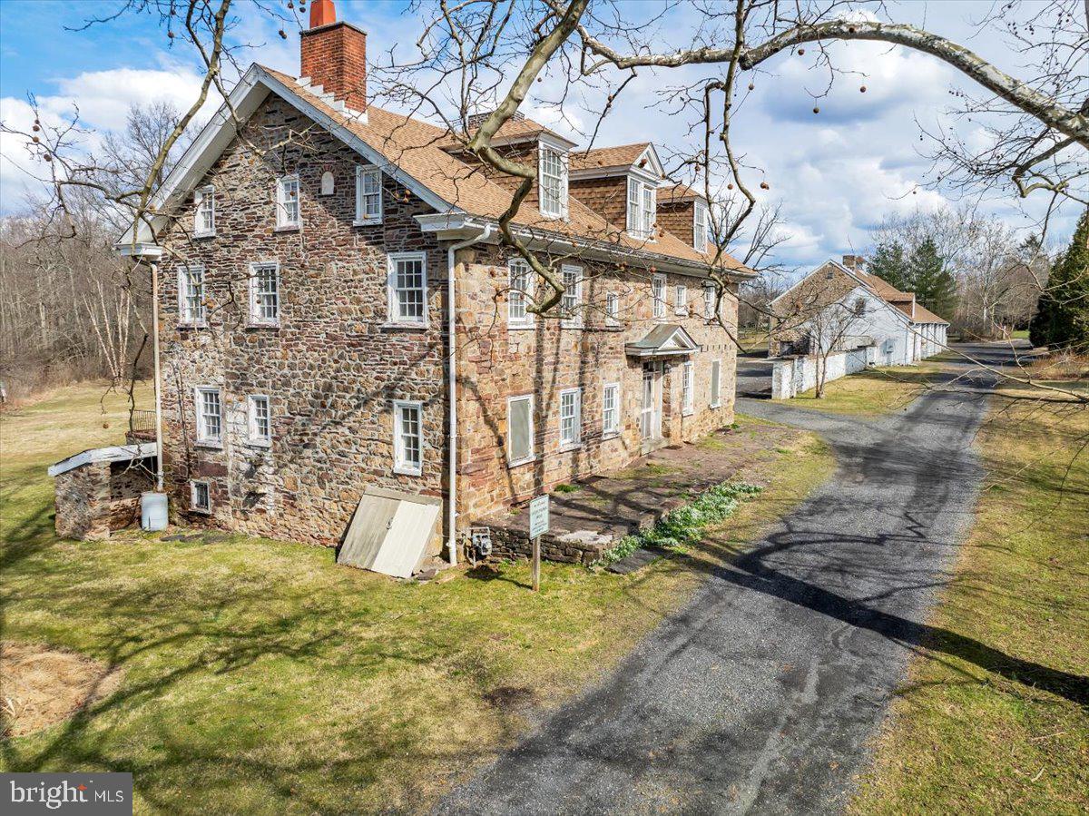 1145 Stone House Road Ambler, PA 19002 - Photo 3 of 56 Gallery Image 3