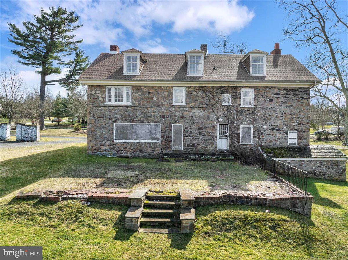 1145 Stone House Road Ambler, PA 19002 - Photo 7 of 56 Gallery Image 7