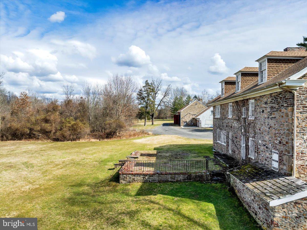 1145 Stone House Road Ambler, PA 19002 - Photo 8 of 56 Gallery Image 8