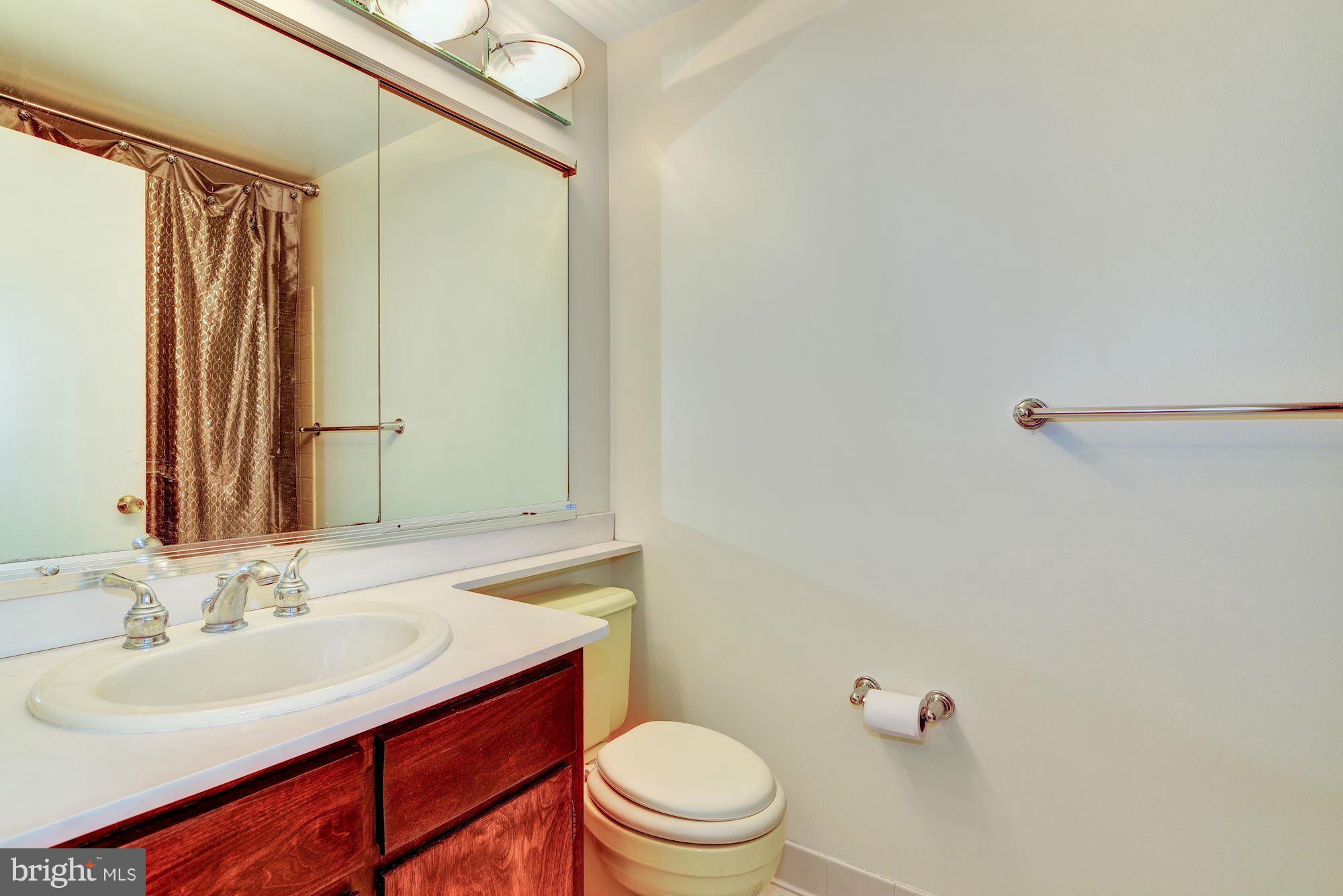3009 Birchtree Lane Silver Spring, MD 20906 - Photo 23 of 26 Upper hall full bathroom