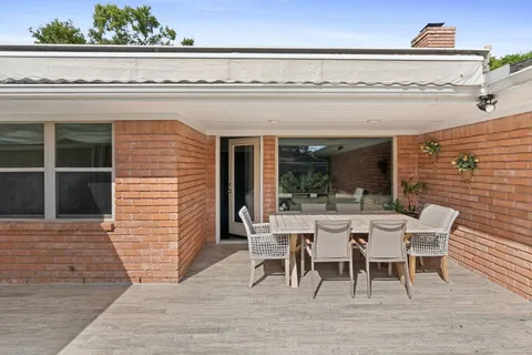 $599,000 | 5743 Jason Street, Houston, TX 77096