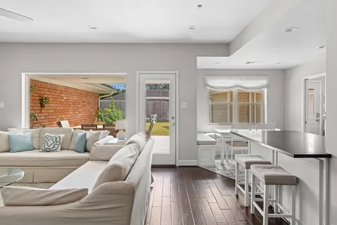 $599,000 | 5743 Jason Street, Houston, TX 77096