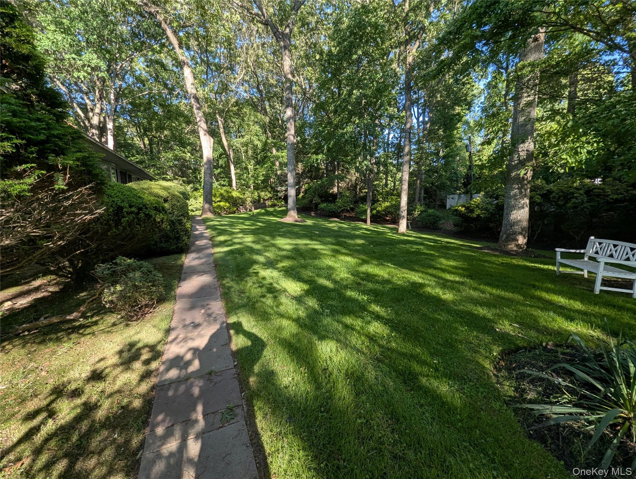 28 Brookfield Road Fort Salonga, NY 11768 - Photo 37 of 37 Gallery Image 37