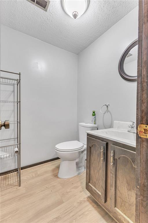 2209 North Leonard Road St. Joseph, MO 64506 - Photo 27 of 35 Gallery Image 27