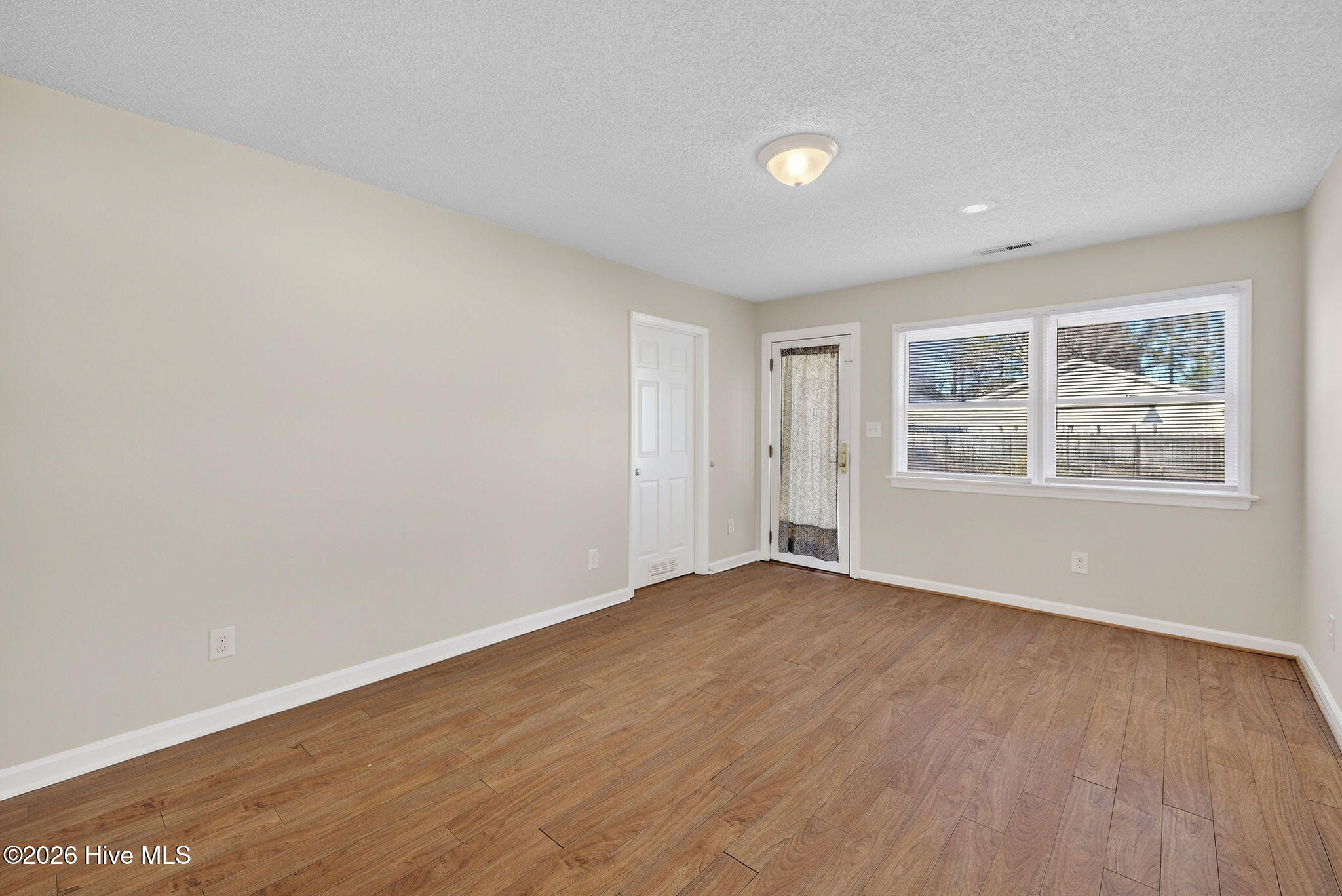 5201 Lord Tennyson Road Wilmington, NC 28405 - Photo 12 of 39