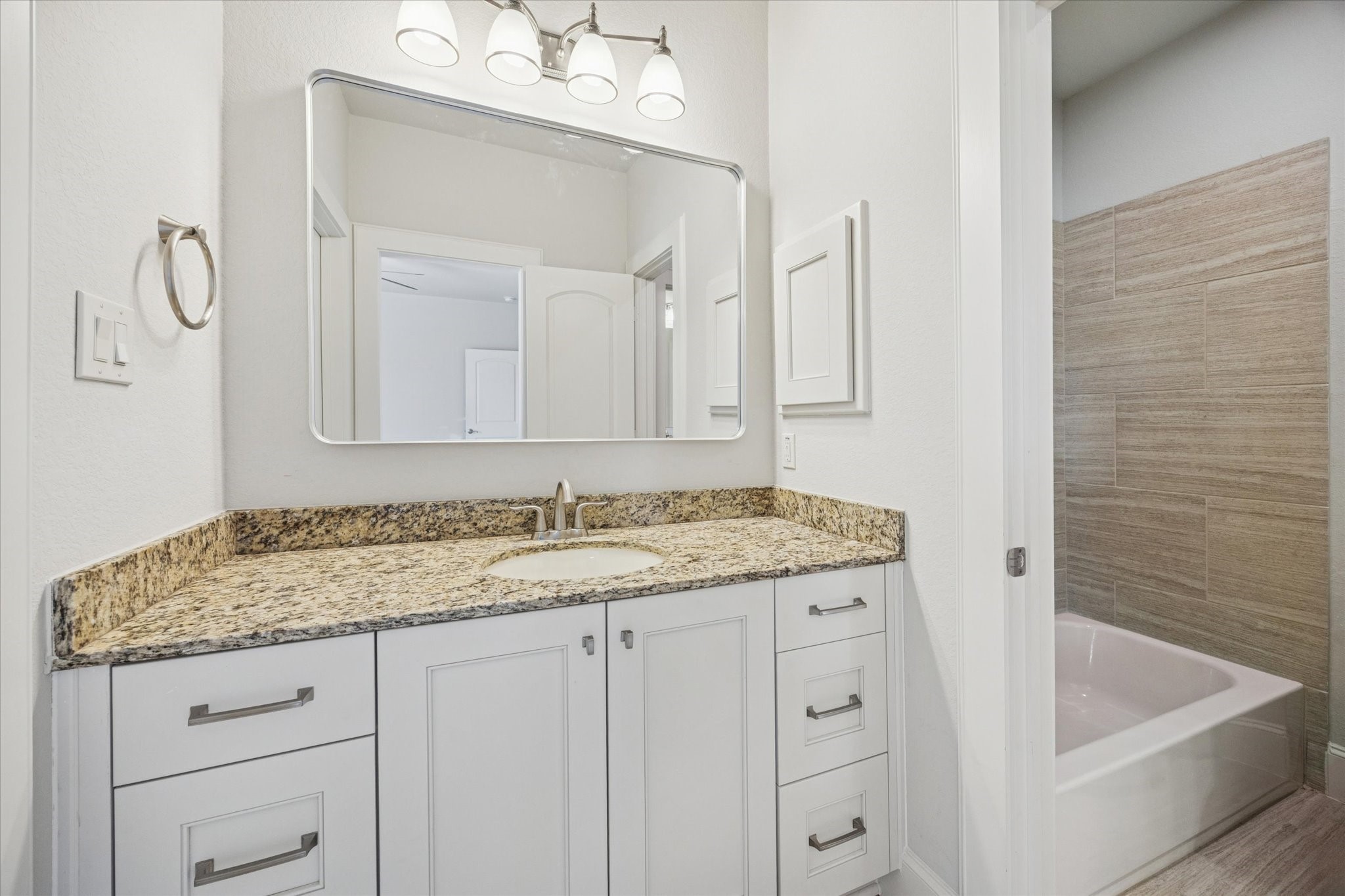 1802 Wakefield Drive Houston, TX 77018 - Photo 35 of 47 Guest bathroom offering comfort, convenience, and updated finishes.