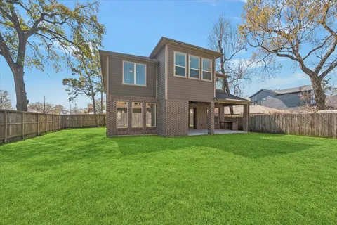 $1,200,000 | 1802 Wakefield Drive, Houston, TX 77018