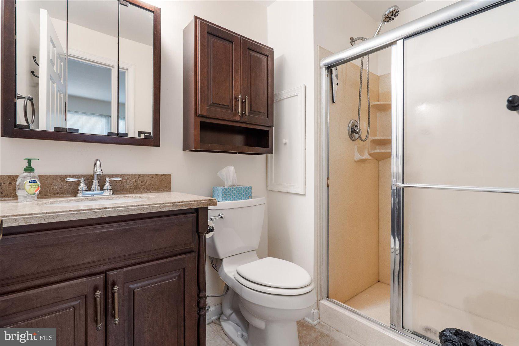 8527 Rhuddlan Road Nottingham, MD 21236 - Photo 22 of 39 Primary Bath