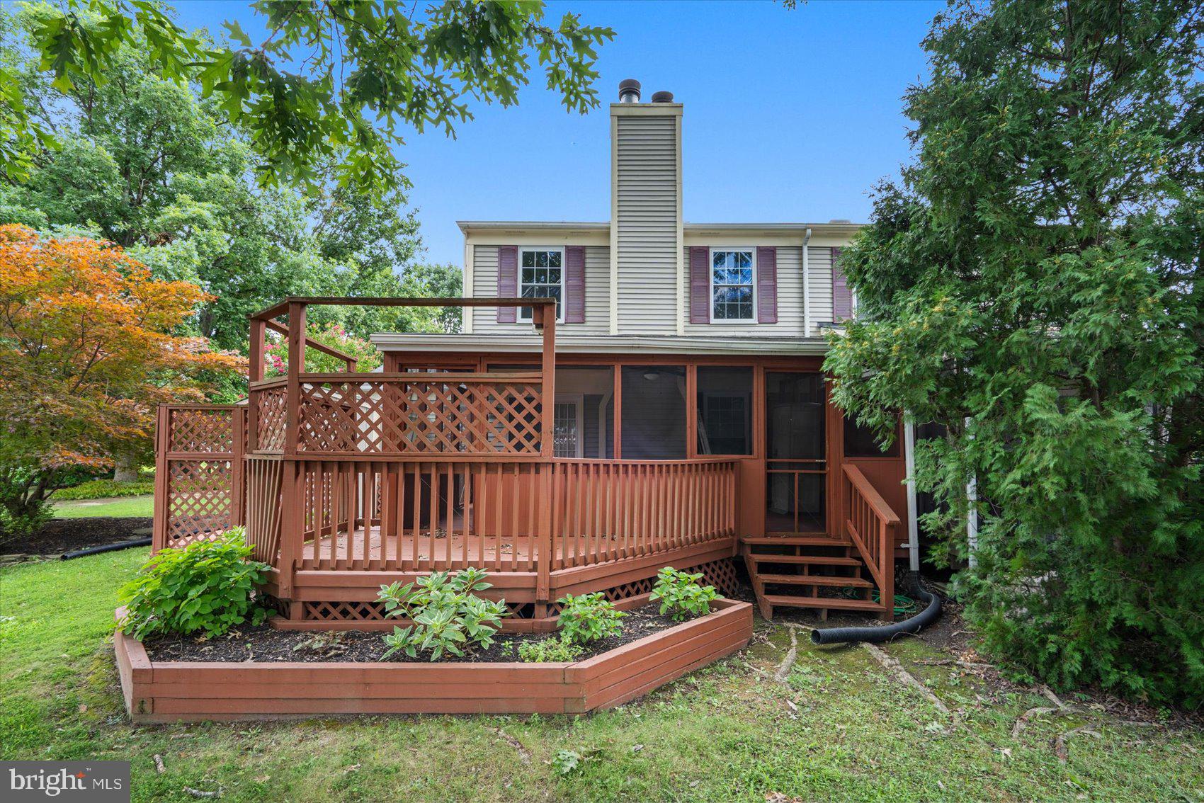 8527 Rhuddlan Road Nottingham, MD 21236 - Photo 38 of 39 Exterior Rear