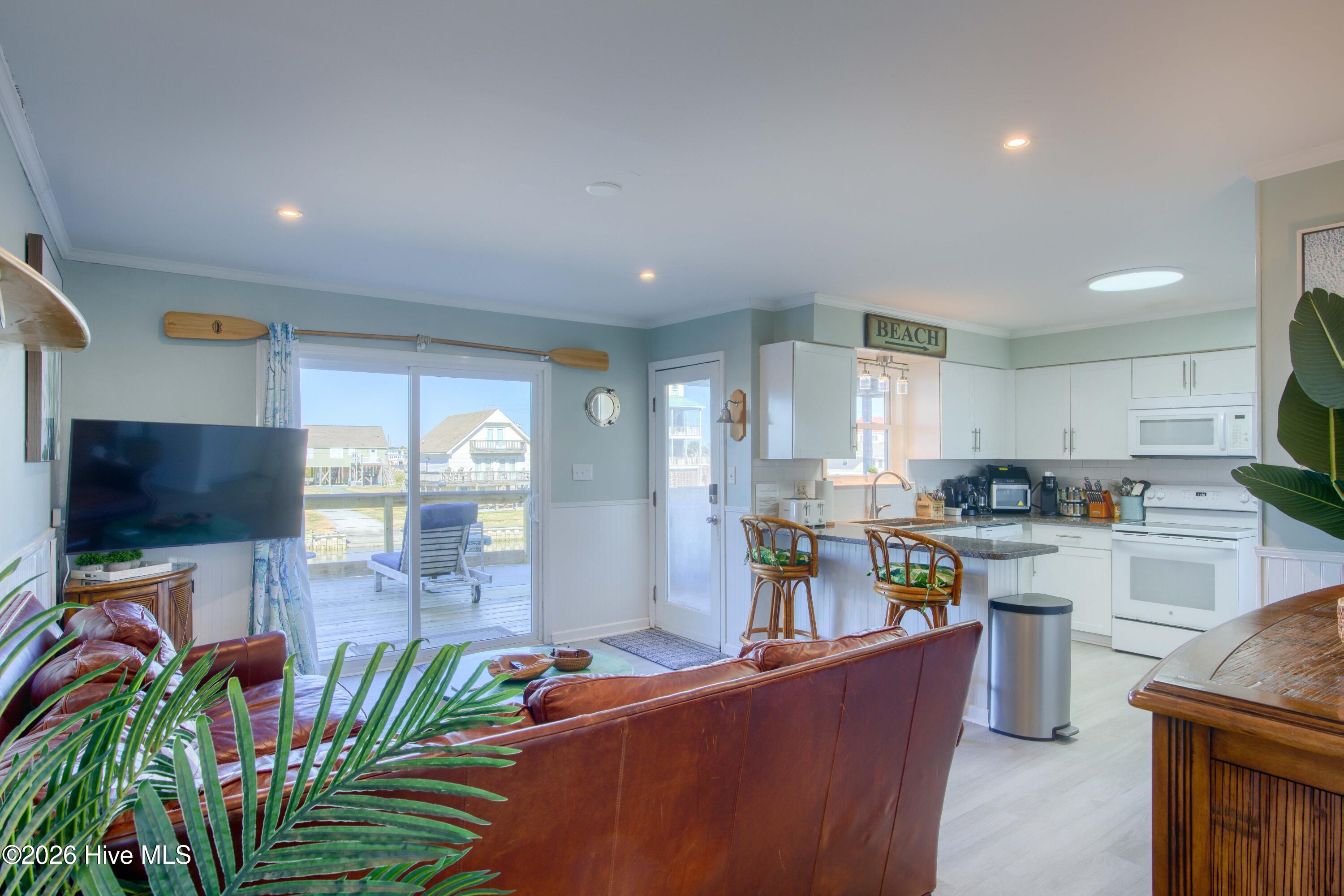 1601 New River Inlet Road North Topsail Beach, NC 28460 - Photo 18 of 85 1601 NRIR - Interior 2 - Edited_11