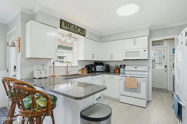 $1,359,000 | 1601 New River Inlet Road, North Topsail Beach, NC 28460