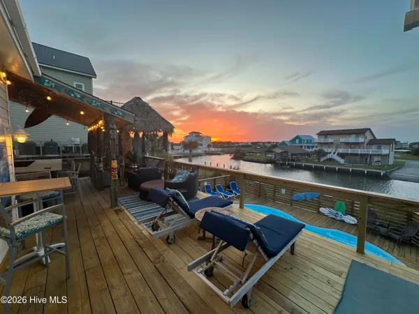 $1,359,000 | 1601 New River Inlet Road, North Topsail Beach, NC 28460